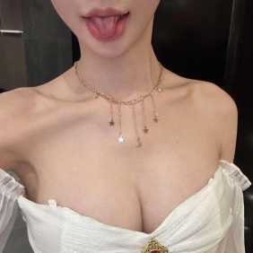 白云00后天然D杯大长腿 - kiki