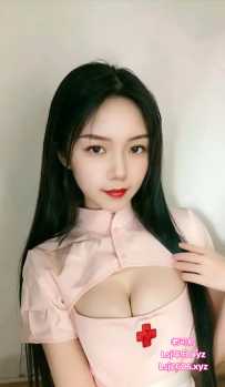 白云梅花园极品爆乳美少女 - 风骚宝儿
